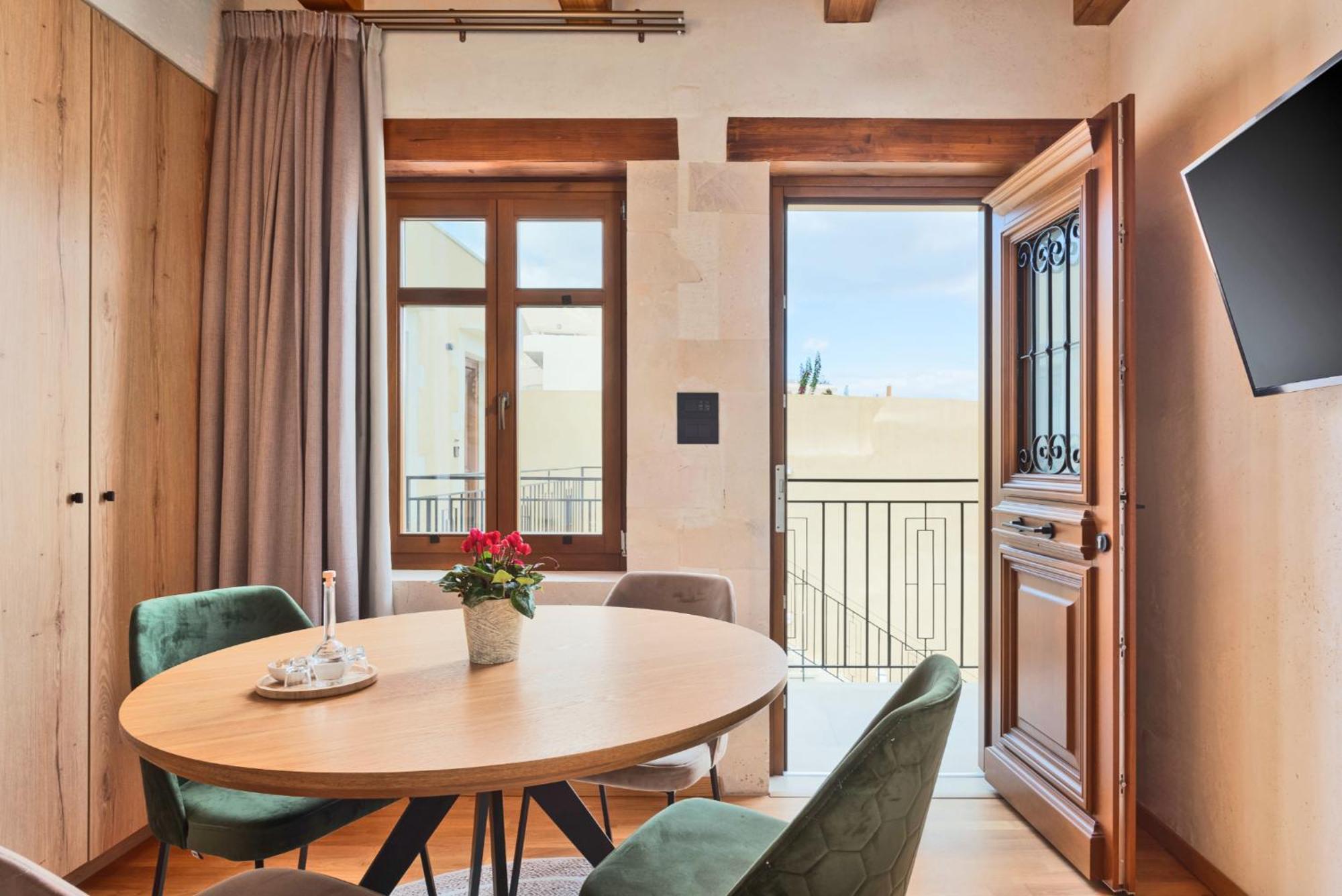 העיירה רתימנו Mansio Boutique Hotel מראה חיצוני תמונה