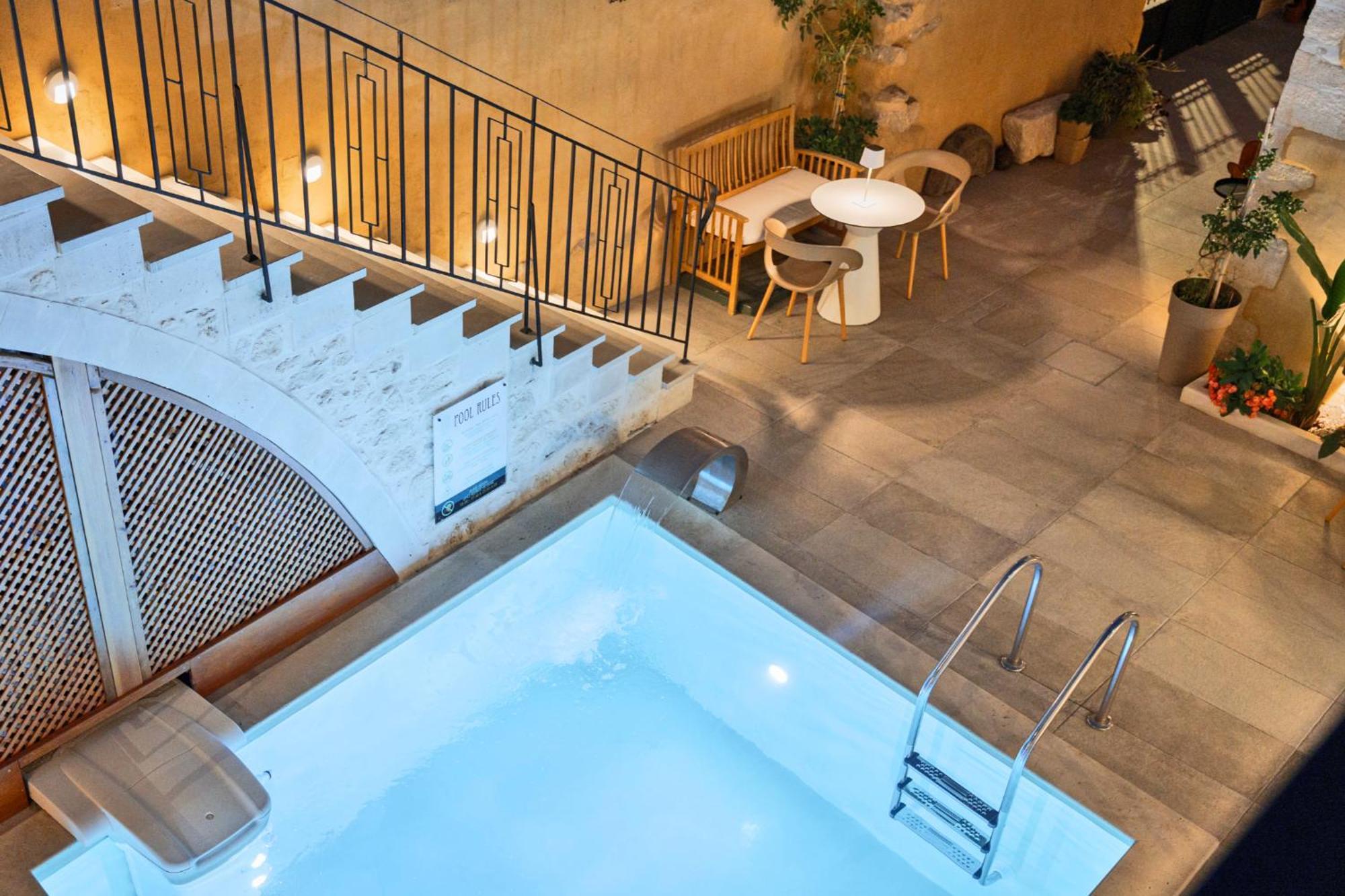 העיירה רתימנו Mansio Boutique Hotel מראה חיצוני תמונה